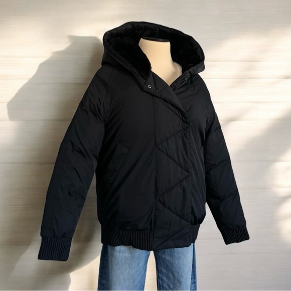 Aritzia Jackets & Blazers - Aritzia Babaton Masey Down Puffer Parka Jacket Black